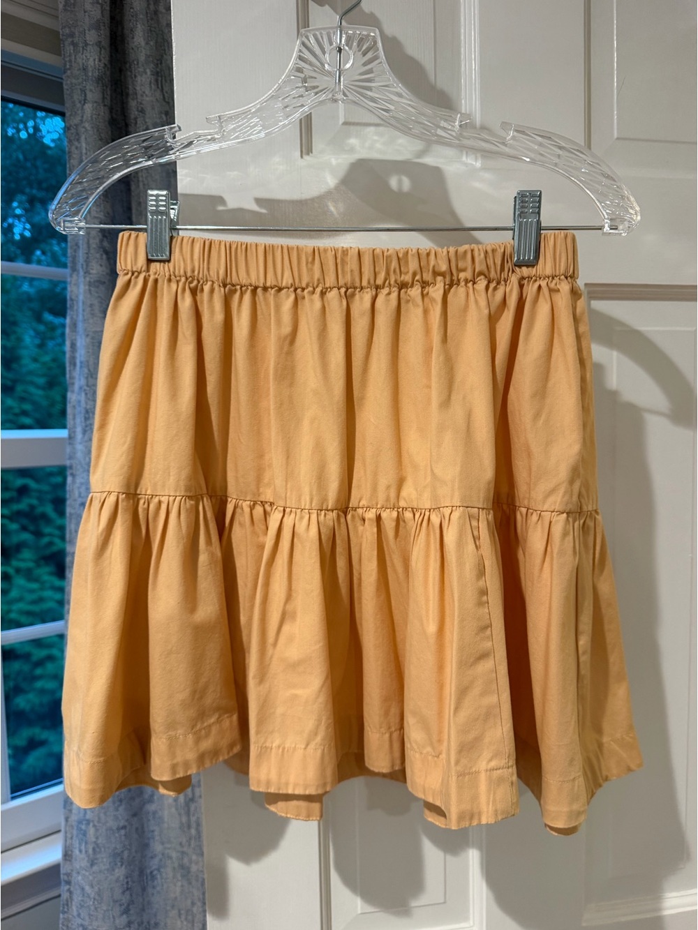 Abercrombie & Fitch Mini Skirt in Orange Size Small Like New